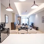 Elegant 2Br Apt Nobles Tower With Pool And Gym