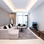 Elegant 2Br Apt Nobles Tower With Pool And Gym