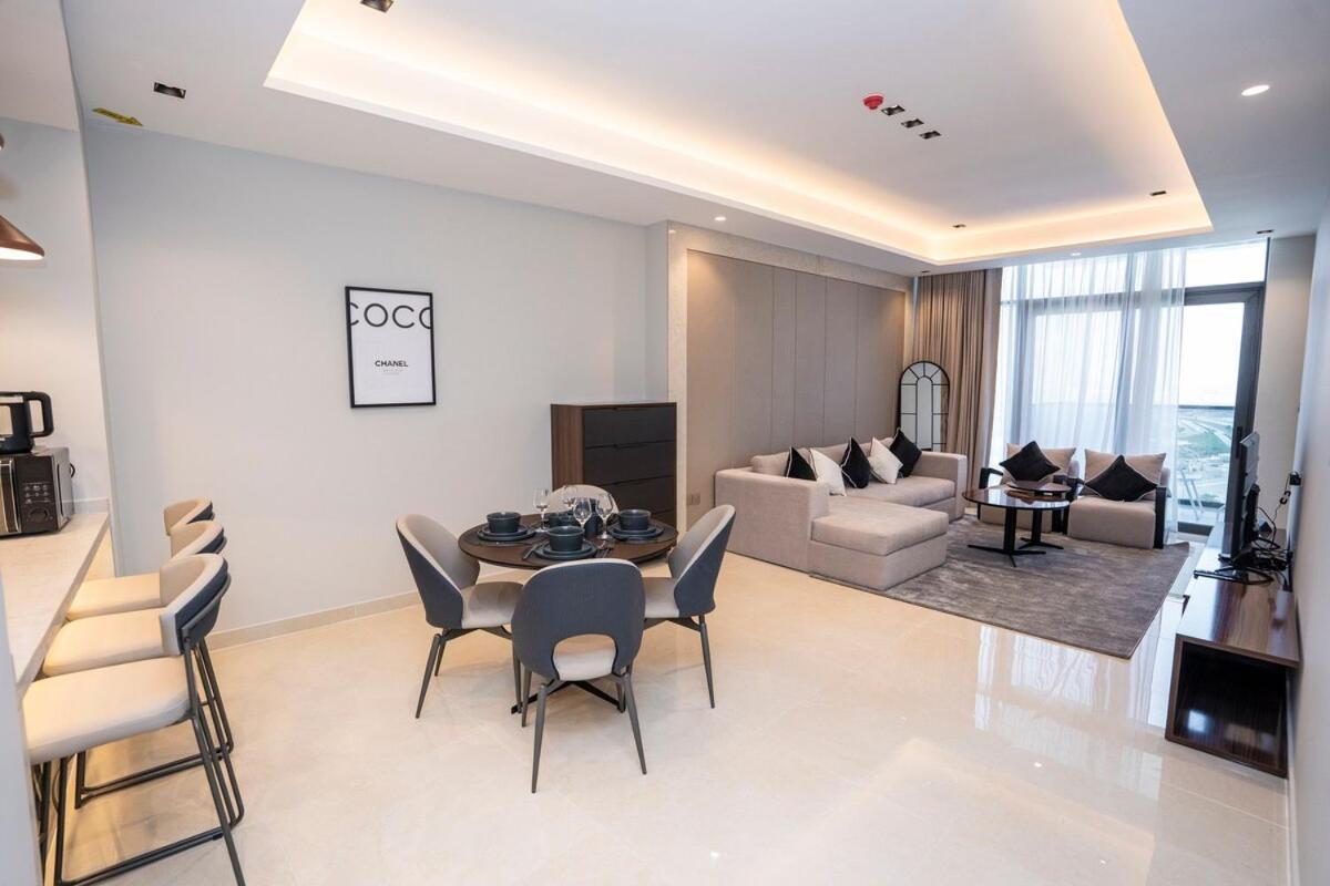 Apartment Elegant 2br Nobles Tower With Pool And Gym