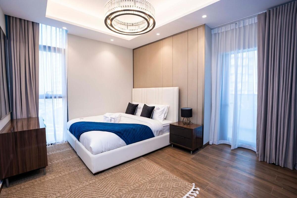 Appartement Elegant 2br Nobles Tower With Pool And Gym